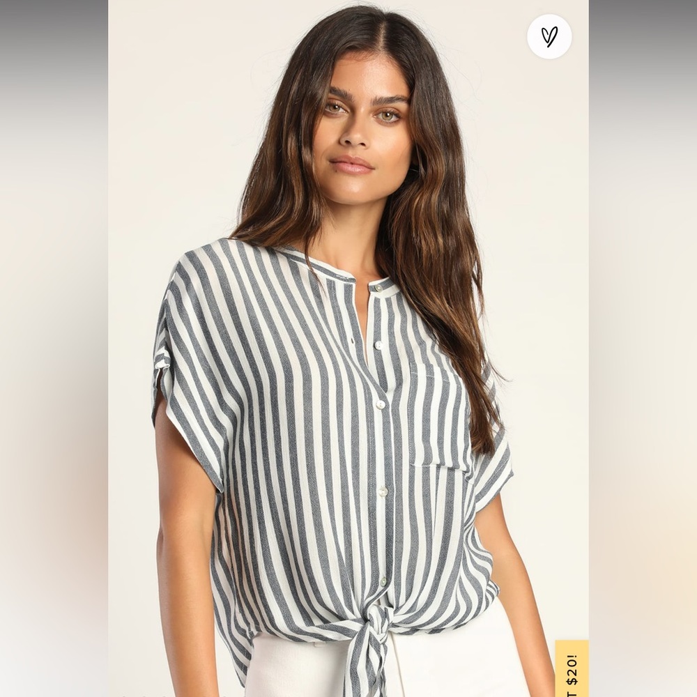 Lulu’s Newport Beach Grey and White Striped Top
